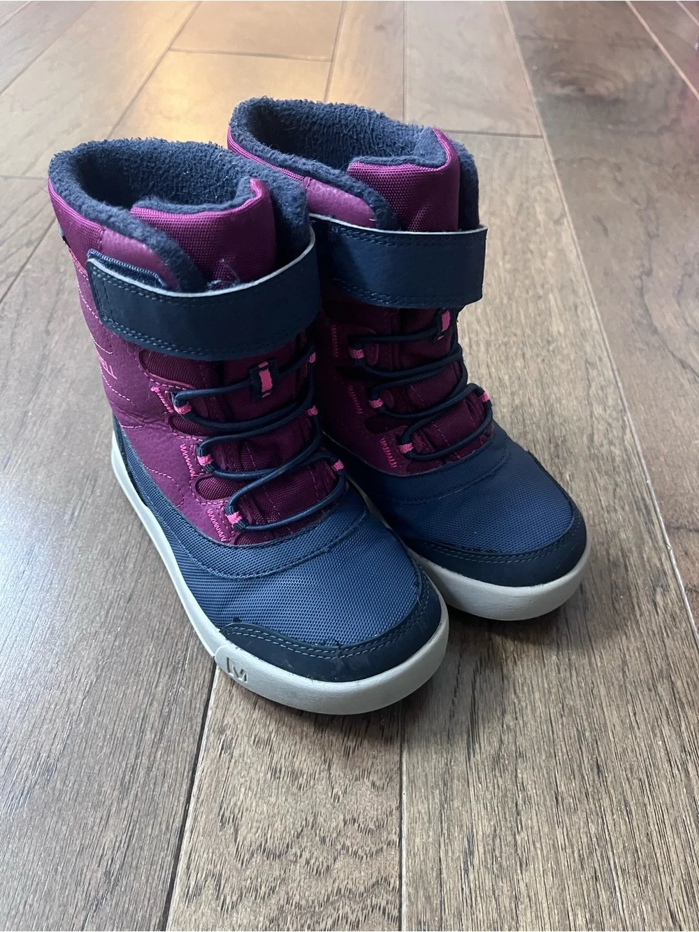 Merrell Kids' Winter Snow Boots in Purple/Burgundy and Navy - size 11